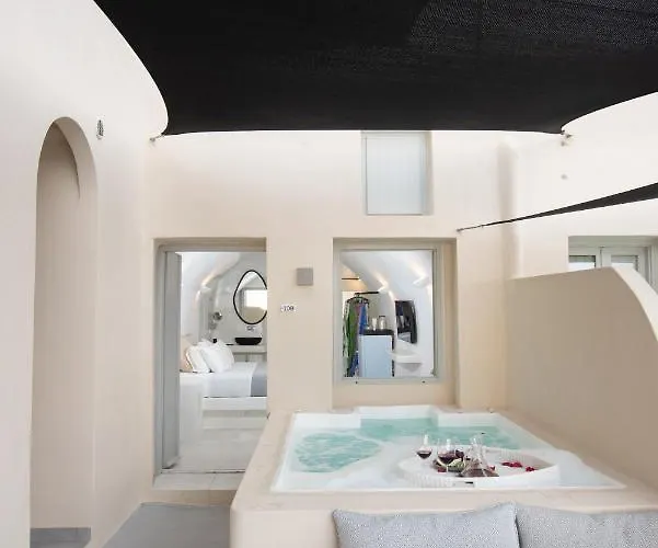 Caldera Cliff Illusion 4*