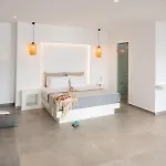 公寓式酒店 Caldera Cliff Illusion 4*