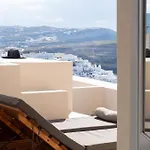 Caldera Cliff Illusion