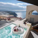 Caldera Cliff Illusion 公寓式酒店 4*