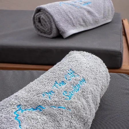 Caldera Cliff Illusion 公寓式酒店 费拉