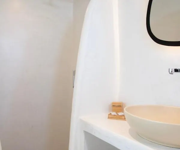 Caldera Cliff Illusion サントリーニ