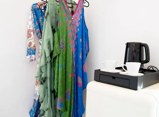 アパートホテル Caldera Cliff Illusion 4*