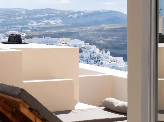 Caldera Cliff Illusion