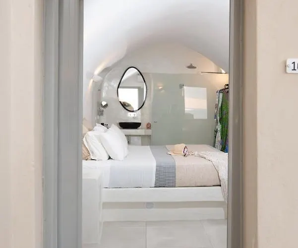 Caldera Cliff Illusion 4*