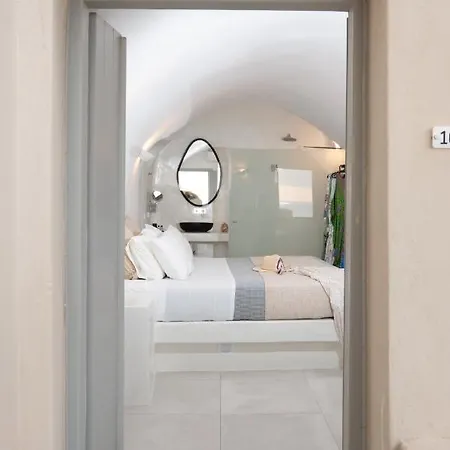 Caldera Cliff Illusion 4*