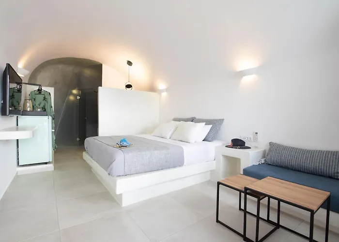 Hotel apartamentowy Caldera Cliff Illusion Fira (Santorini)