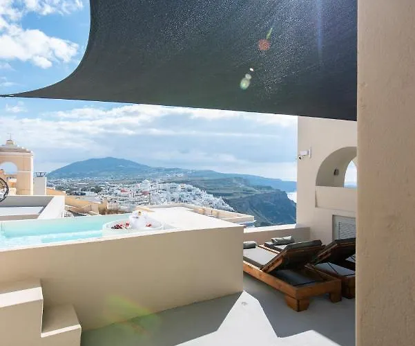 Caldera Cliff Illusion